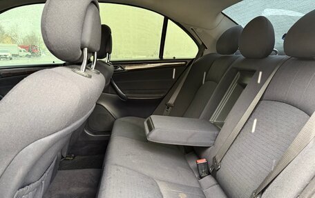 Mercedes-Benz C-Класс, 2005 год, 500 000 рублей, 17 фотография