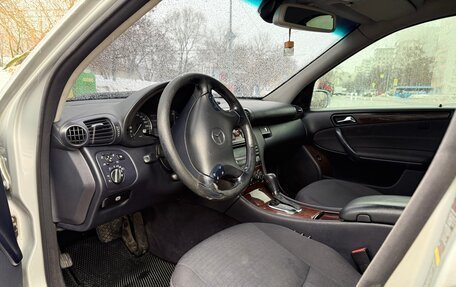 Mercedes-Benz C-Класс, 2005 год, 500 000 рублей, 20 фотография