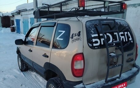 Chevrolet Niva I рестайлинг, 2004 год, 270 000 рублей, 2 фотография