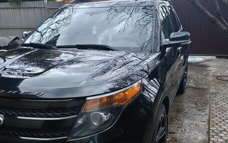 Ford Explorer VI, 2013 год, 1 850 000 рублей, 3 фотография