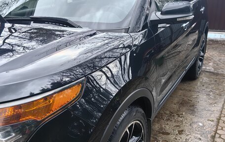 Ford Explorer VI, 2013 год, 1 850 000 рублей, 4 фотография