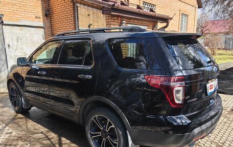 Ford Explorer VI, 2013 год, 1 850 000 рублей, 8 фотография