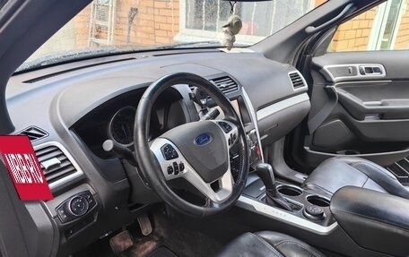 Ford Explorer VI, 2013 год, 1 850 000 рублей, 10 фотография