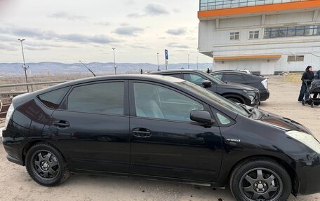 Toyota Prius, 2009 год, 950 000 рублей, 3 фотография