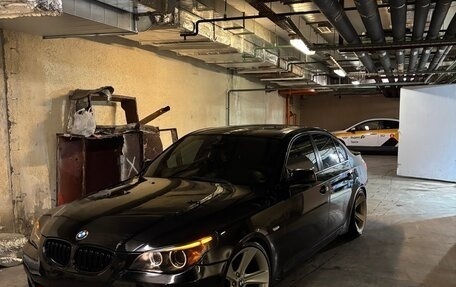 BMW 5 серия, 2004 год, 1 200 000 рублей, 11 фотография