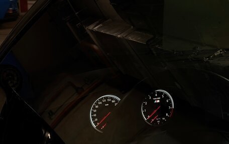 BMW 5 серия, 2004 год, 1 200 000 рублей, 28 фотография