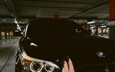 BMW 5 серия, 2004 год, 1 200 000 рублей, 34 фотография