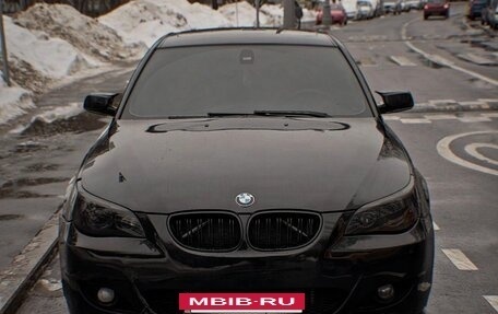 BMW 5 серия, 2004 год, 1 200 000 рублей, 23 фотография