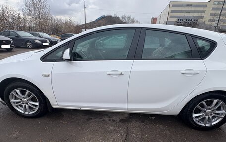 Opel Astra J, 2010 год, 720 000 рублей, 7 фотография