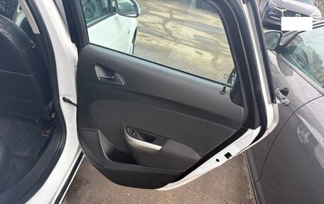 Opel Astra J, 2010 год, 720 000 рублей, 22 фотография