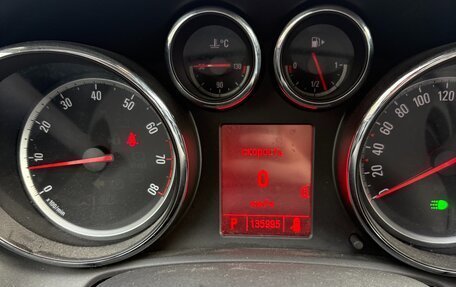 Opel Astra J, 2010 год, 720 000 рублей, 27 фотография