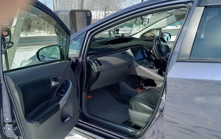 Toyota Prius, 2011 год, 850 000 рублей, 8 фотография