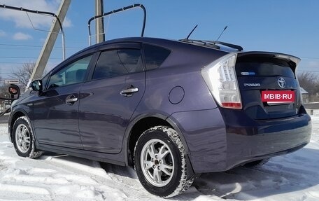 Toyota Prius, 2011 год, 850 000 рублей, 9 фотография