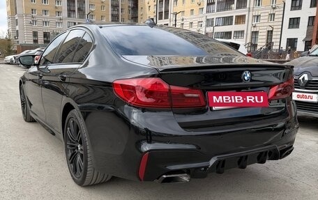 BMW 5 серия, 2019 год, 4 800 000 рублей, 7 фотография