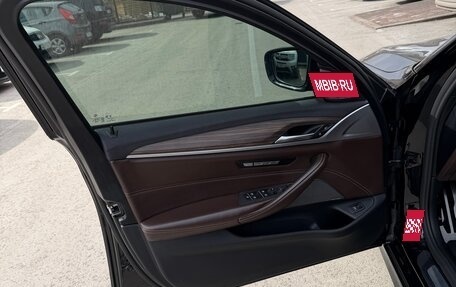 BMW 5 серия, 2019 год, 4 800 000 рублей, 8 фотография