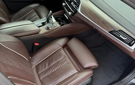 BMW 5 серия, 2019 год, 4 800 000 рублей, 17 фотография