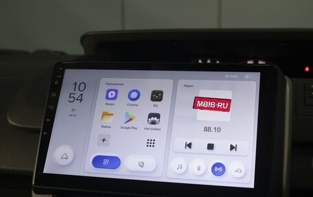 Toyota Voxy II, 2010 год, 1 310 000 рублей, 14 фотография