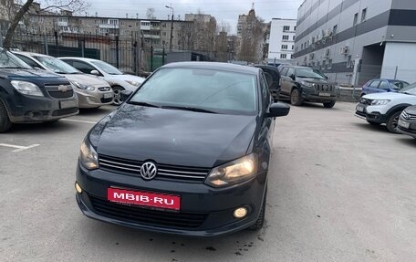 Volkswagen Polo VI (EU Market), 2013 год, 620 000 рублей, 1 фотография
