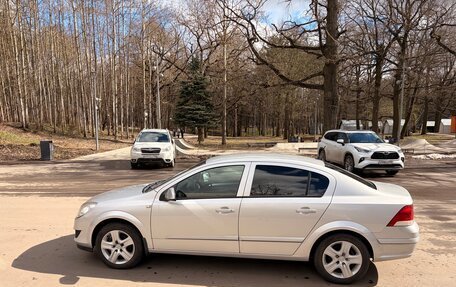 Opel Astra H, 2010 год, 555 555 рублей, 1 фотография