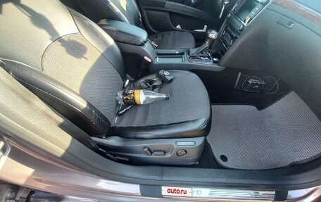 Skoda Superb III рестайлинг, 2012 год, 960 000 рублей, 11 фотография