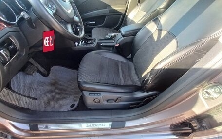 Skoda Superb III рестайлинг, 2012 год, 960 000 рублей, 13 фотография