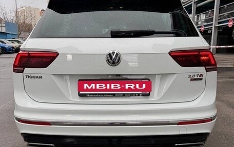 Volkswagen Tiguan II, 2018 год, 3 000 000 рублей, 9 фотография