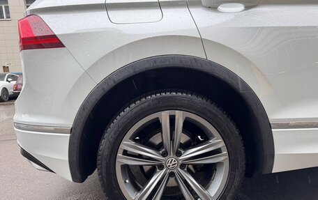 Volkswagen Tiguan II, 2018 год, 3 000 000 рублей, 12 фотография