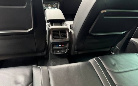 Volkswagen Tiguan II, 2018 год, 3 000 000 рублей, 19 фотография