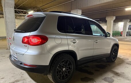 Volkswagen Tiguan I, 2010 год, 870 000 рублей, 2 фотография