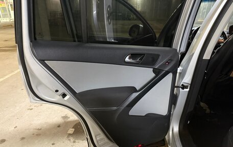 Volkswagen Tiguan I, 2010 год, 870 000 рублей, 10 фотография