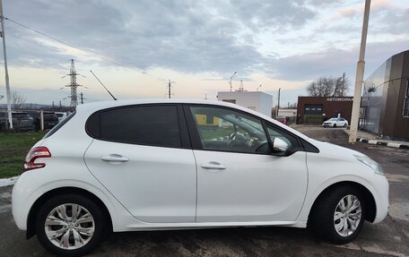 Peugeot 208 II, 2013 год, 550 000 рублей, 5 фотография