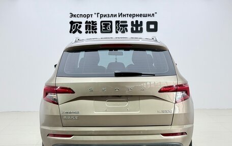 Skoda Karoq I, 2021 год, 1 900 000 рублей, 4 фотография
