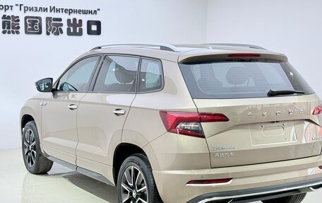 Skoda Karoq I, 2021 год, 1 900 000 рублей, 5 фотография