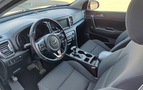 KIA Sportage IV рестайлинг, 2017 год, 2 099 800 рублей, 20 фотография