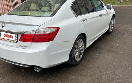 Honda Accord IX рестайлинг, 2013 год, 1 400 000 рублей, 4 фотография