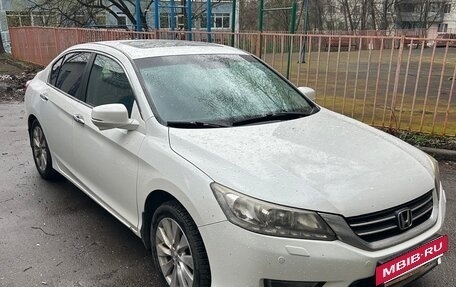 Honda Accord IX рестайлинг, 2013 год, 1 400 000 рублей, 6 фотография