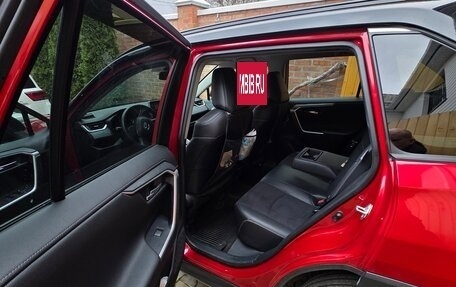 Toyota RAV4, 2021 год, 4 300 000 рублей, 11 фотография