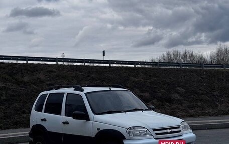 Chevrolet Niva I рестайлинг, 2004 год, 350 000 рублей, 6 фотография