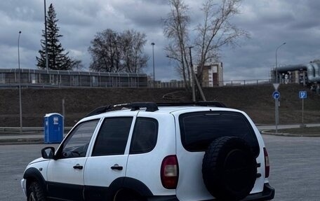 Chevrolet Niva I рестайлинг, 2004 год, 350 000 рублей, 2 фотография