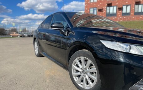 Toyota Camry, 2021 год, 2 970 000 рублей, 8 фотография