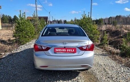 Hyundai Sonata VI, 2010 год, 1 300 000 рублей, 6 фотография