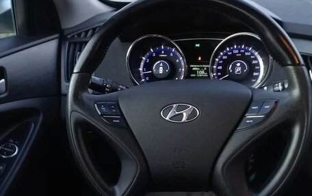 Hyundai Sonata VI, 2010 год, 1 300 000 рублей, 25 фотография