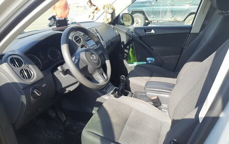 Volkswagen Tiguan I, 2012 год, 1 000 000 рублей, 8 фотография