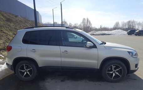 Volkswagen Tiguan I, 2012 год, 1 000 000 рублей, 3 фотография