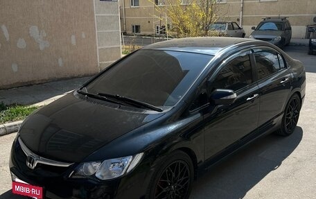 Honda Civic VIII, 2008 год, 790 000 рублей, 2 фотография