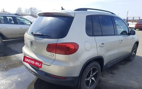 Volkswagen Tiguan I, 2012 год, 1 000 000 рублей, 4 фотография