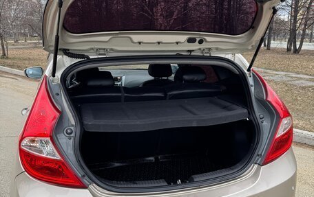 Hyundai Solaris II рестайлинг, 2011 год, 785 000 рублей, 7 фотография