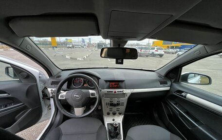 Opel Astra H, 2007 год, 300 000 рублей, 15 фотография