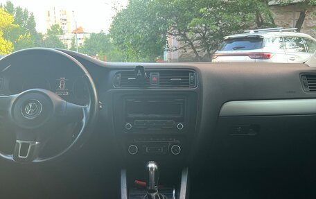 Volkswagen Jetta VI, 2012 год, 1 150 000 рублей, 8 фотография