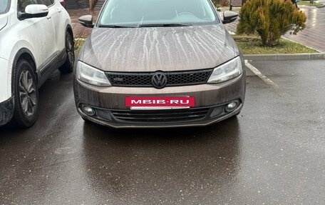 Volkswagen Jetta VI, 2012 год, 1 150 000 рублей, 5 фотография